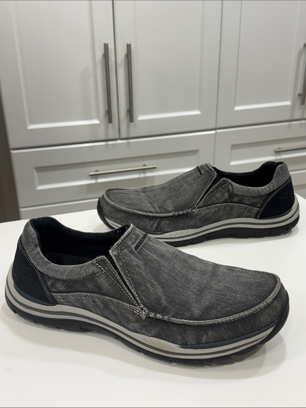 Skechers Expected Avillo Slip-On Loafers | Men’s 12 | Black/Grey | Memory Foam